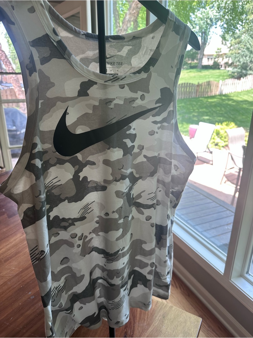 Nike Dri Fit Gray Camo Tank Top Mens Medium